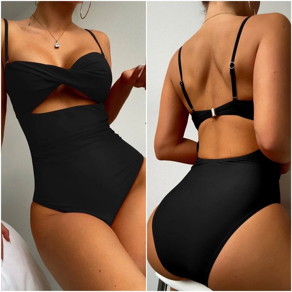 Black One Piece collection - Picture 5 of 8